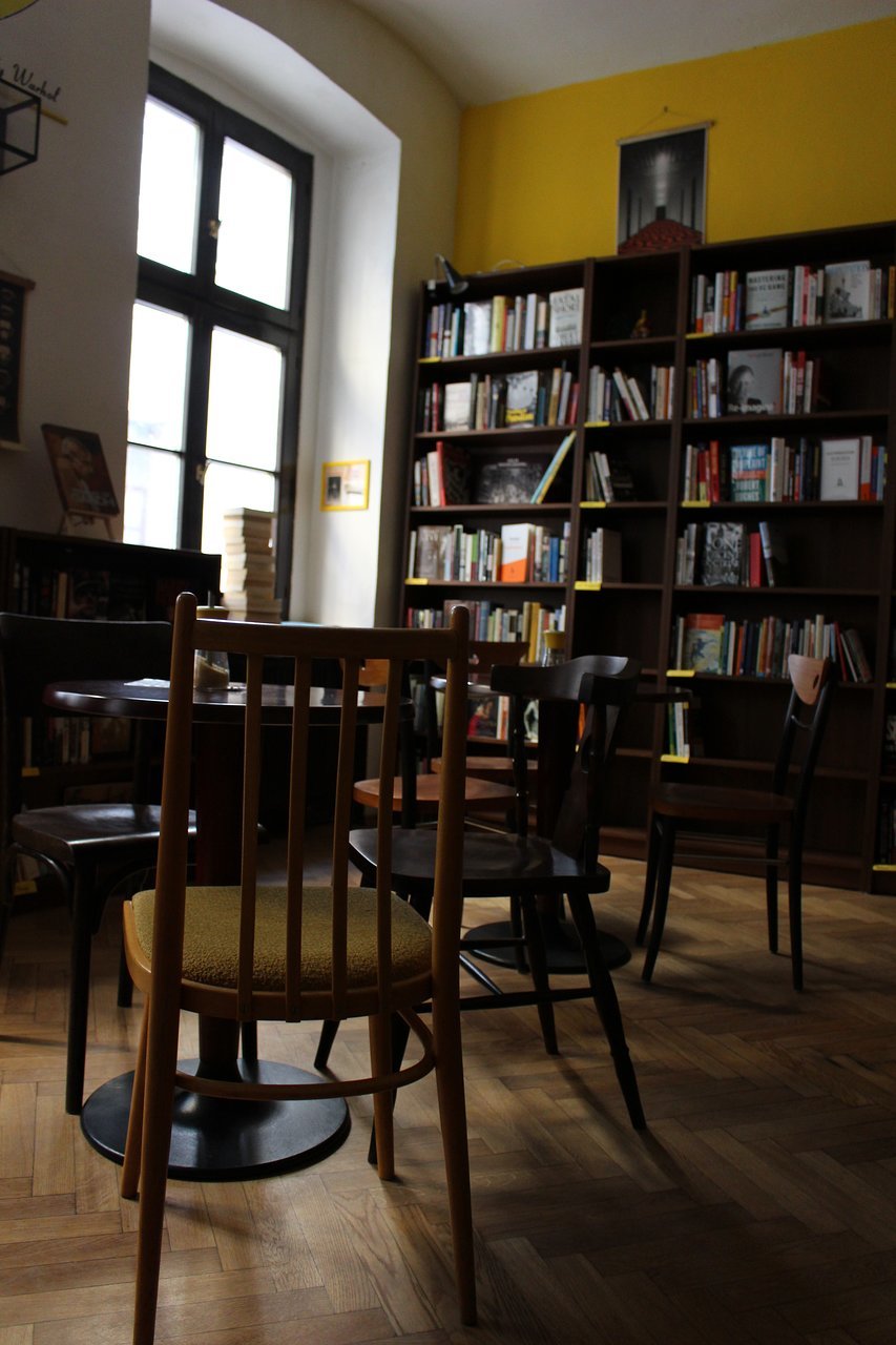 Eleven Books & Coffee
